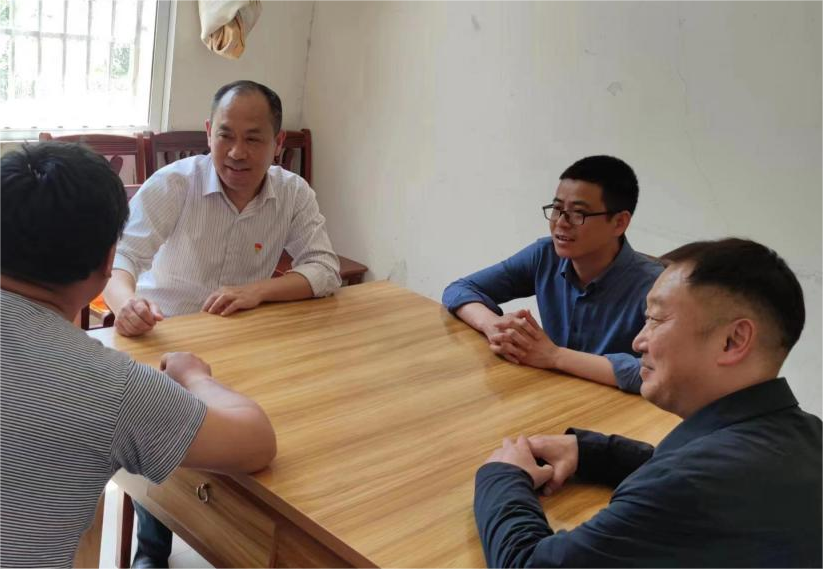 產(chǎn)業(yè)強(qiáng)基，民生為重，結(jié)對幫扶，攜手共富